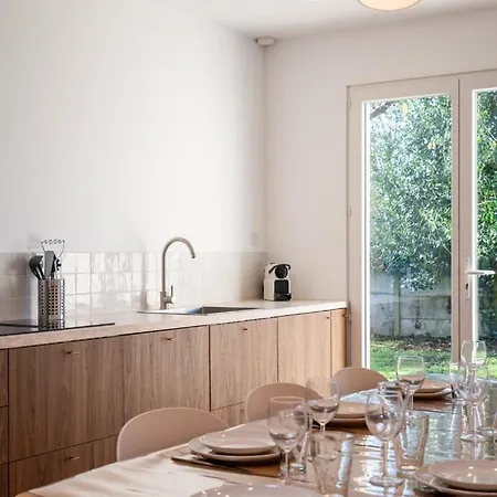 Maison 3 Et 2 Salle De Bain Avec Jardin
