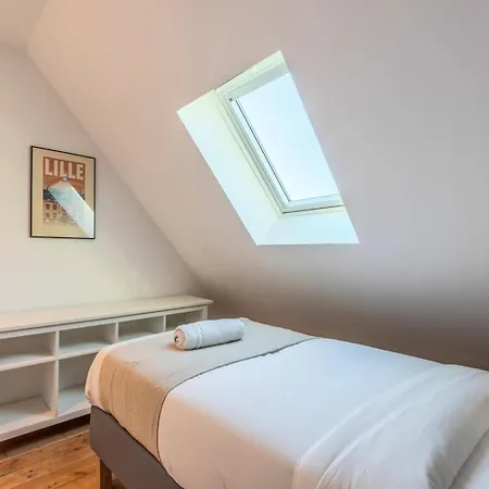 Maison 3 Et 2 Salle De Bain Avec Jardin Vakantiehuis Tourcoing