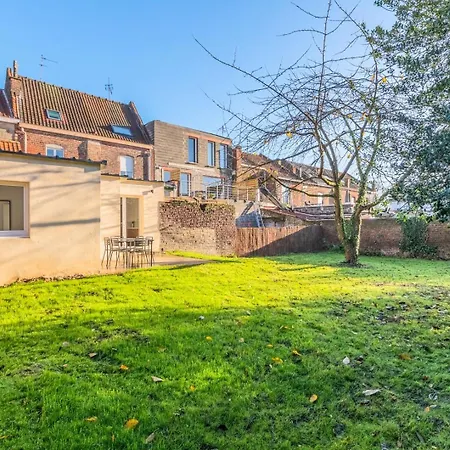 Vakantiehuis Maison 3 Et 2 Salle De Bain Avec Jardin