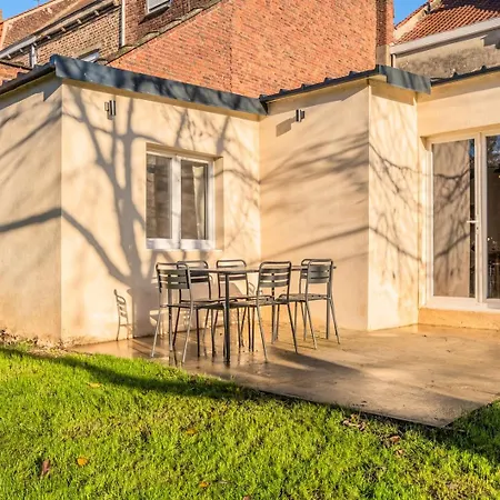 Vakantiehuis Maison 3 Et 2 Salle De Bain Avec Jardin